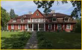 Ungur Manor